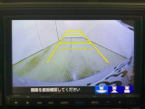 リアカメラ付で、後方をナビ画面で確認。車庫入れも安心です。もちろん、バックギアと連動しています。