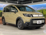 高透明度のガラス皮膜で撥水はもちろん、上質なツヤ・光沢を実現。紫外線や酸性雨から大切な愛車を保護し、色あせ・劣化を防止。「弾スプラッシュコート」、「弾プリミッサコート」からお選びいただけます。