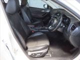 写真では伝えきれないので、車両状態につきましてはお気軽にお問い合わせ下さい