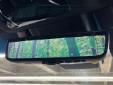 【デジタルインナーミラー】後席の大きな荷物や同乗者で後方が確認しづらい時でも安心!カメラが撮影した車両後方の映像をルームミラー内に表示。クリアな視界で状況の確認が可能です!