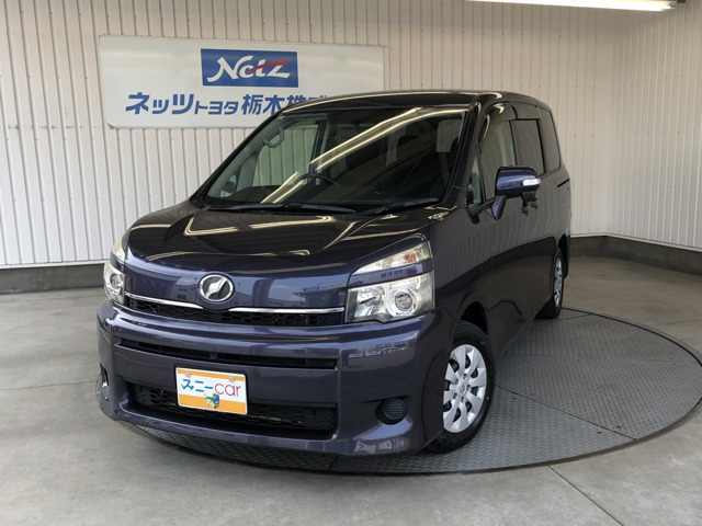 トヨタ ヴォクシー 