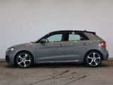 A1スポーツバック 25 TFSI Sライン 