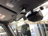 Hondaセンシング搭載!ミリ波レーダーと単眼カメラで、クルマの前方の状況を認識。ブレーキやステアリングの制御技術と協調し、安心・快適な運転や事故回避を支援する先進のシステムです!