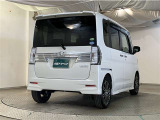 走りにこだわりながら収納力も持ち合わせたお車です。荷物を載せて軽快なドライブを楽しめますよ♪