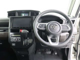 運転席からの操作もしやすいインパネ配置と、見切りのいいアイポイントですので、お車の操作性にも優れていますよ!快適・安心・安全です!!