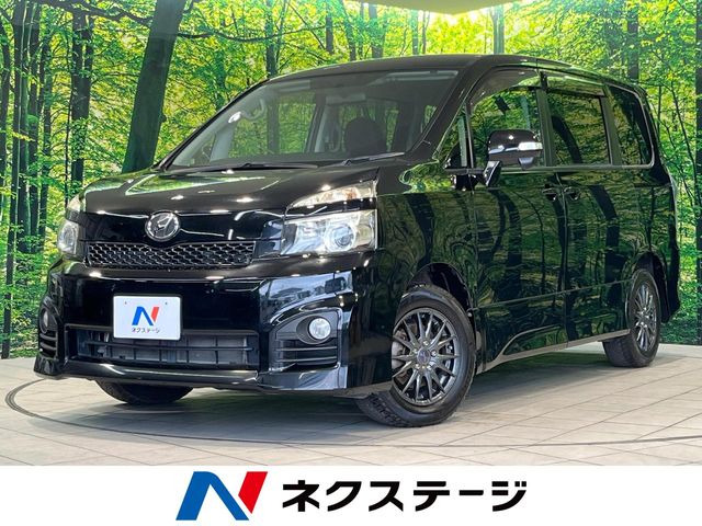 トヨタ ヴォクシー 