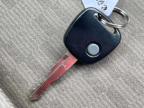 スイッチ操作で車の開け閉めが可能です!
