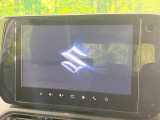 【メーカー純正ナビ】インテリアに溶け込むスタイリッシュな「専用設計」メーカーナビを装備♪視認性や操作性など基本性能にも優れ、より上質なカーライフをお楽しみいただけます。