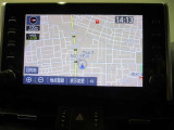 ディスプレイオーディオを装備。スマホとクルマをつなぐことで、これまでのナビに加えて、いろんなサービスが楽しめます。