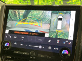 【パノラミックビューモニター】専用のカメラにより、上から見下ろしたような視点で360度クルマの周囲を確認することができます☆死角部分も確認しやすく、狭い場所での切り返しや駐車もスムーズに行えます。