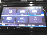 フルセグテレビ搭載。DVD・CD再生に対応しています。