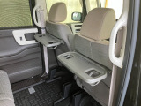 車輛状態を考慮しますと、こちらの価格は全国でも上位クラスの価格かと思われます。この魅力的な車を、是非このチャンスにいかがでしょうか♪