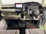 今お乗りのお車の価値が気になる方は、お気軽にお声がけください。査定士の資格を持ったスタッフが、丁寧に査定いたします
