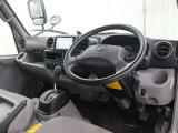 運転席廻りです。