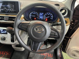 今お乗りのお車の価値が気になる方は、お気軽にお声がけください。査定士の資格を持ったスタッフが、丁寧に査定いたします
