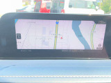 マツダコネクトの10.25インチワイドセンターディスプレイです。『Android Auto』『Apple CarPlay』や独自のコネクテッドサービスに対応したインターフェイスシステムです。