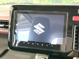 【メーカー純正9型ナビ】インテリアに溶け込むスタイリッシュな「専用設計」メーカーナビを装備♪視認性や操作性など基本性能にも優れ、より上質なカーライフをお楽しみいただけます。