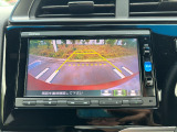 バックでの駐車が苦手な方や運転にあまり自信のない方でも後方の視界をしっかりサポート。安心して車庫入れが出来るバックカメラを装備しています!