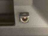 WEB掲載時にはお車に付いている装備と、様々な写真をたくさん載せるように心がけております。1台1台特徴をとらえたキャッチコメントを掲載しています。