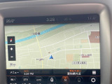 ●純正ナビ:一体感のあるナビは、高級感ある車内を演出してくれます。Bluetooth再生などオーディオ機能も充実しておりますので、運転もより楽しめます♪
