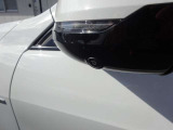 お車の車検や板金等も自社整備工場にて対応致しますので、ご安心下さい。お客様からのご来店、ご連絡をスタッフ一同心よりお待ちしております。