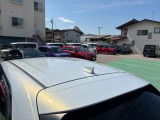 中古車という商品の特性ルーフには子キズや塗装しみ細かな凹み等があります