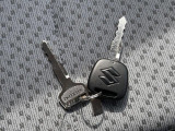 スペアキー付いてます^^無くさないように一本はご自宅などで保管してください♪