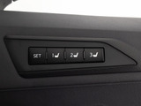 高級車ならではの装備!シートメモリー完備してます!お好みのドライビングポジションを記憶させる事が可能です!