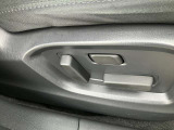 【10Wayパワーシート】 細かい角度調節が可能な、電動シートです。シートポジションの記憶機能つきで便利。