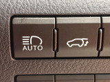 【パワーバックドア】スマートキーや運転席のボタンを押すだけでリアゲートが自動で開閉します!荷物を持っている時や、高い位置にあるバックドアを閉める際に便利な機能です♪