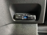 いまや快適なカーライフに欠かせないETCが付いています。