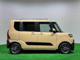 ドアは約90度に開くので荷物も積み込みやすく、乗り降りもしやすい♪ アウトドアで楽しく快適に過ごせる工夫がいっぱいです♪♪