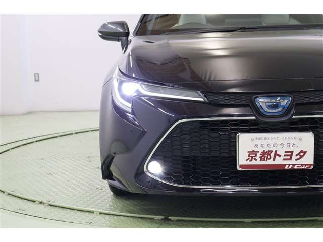 トヨタ カローラツーリング 1.8 ハイブリッド W×B E-Four 4WD の中古車