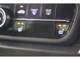 シートヒーター装備付き車!!座席に埋め込まれた電熱線によりシートを暖めることが出来る装備で、温められたシートは、寒い冬には最適です!!