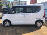 納車前にはプロのメカニックが点検、整備を行いますので安心してお乗り頂けます。
