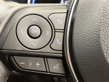 ナビゲーションに視線を移さず、ハンドルから手を離さず、運転に集中したまま手元でオーディオ操作できます♪