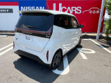 洗練されたスタイルで、LEDテールランプが良好な視認性を提供。広いリアゲートで荷物の積み下ろしが楽々。コンパクトながらも使い勝手の良い空間が特長で、日々の買い物からレジャーまで幅広いニーズに応えます。