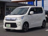 支払総額には車両本体価格のほか、自賠責保険料、税金、登録等に伴う費用が含まれており、岡山県内登録(届出)で店頭納車の場合の価格です。お客様のご要望に基づくオプション等の費用は含みません。