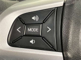 ナビゲーションに視線を移さず、ハンドルから手を離さず、運転に集中したまま手元でオーディオ操作できます♪