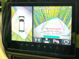 【全方位モニター用カメラ】専用のカメラにより、上から見下ろしたような視点で360度クルマの周囲を確認することができます☆死角部分も確認しやすく、狭い場所での切り返しや駐車もスムーズに行えます。