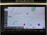 ナビ付きですので初めての場所や遠出に大活躍!Bluetoothでお使いのスマートフォンやミュージックプレイヤー接続することで音楽の再生もできます!!またフルセグ(ワンセグ)でのテレビの視聴も可能!!
