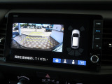 ギヤをRに入れるとナビの画面に後ろの映像が映るリヤカメラ付!後退時の安全確認やコンディションの悪い視界でもカラーバックモニターがドライバーをサポート☆☆☆