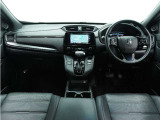 ◆インテリアパネル◆視界広々で非常に運転しやすくロングドライブでも疲れを感じさせないすっきりとまとまったインパネ周りです。