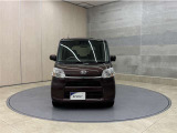 お車購入のポイントとなるフロントマスクです!かわいらしい目つきが印象的なデザインのヘッドランプです。