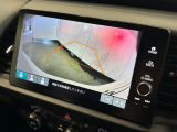 バックギアに入れるだけで自動でリヤカメラに切り替わります!車庫入れやバックが苦手な方にオススメ!
