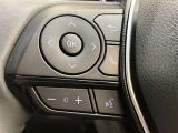 ナビゲーションに視線を移さず、ハンドルから手を離さず、運転に集中したまま手元でオーディオ操作できます♪
