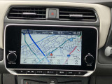 リーフ専用NissanConnectナビは充電スポットの自動更新や、Bluetooth対応、さらにさまざまなスマホアプリと連動、Apple CarPlayにも対応しています。