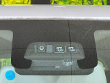 【スズキ セーフティサポート】走行中に前方の車両等を認識し、衝突しそうな時は警報とブレーキで衝突回避と被害軽減をアシスト。より安全にドライブをお楽しみいただけます。