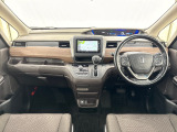 ★いつでも気持ちよく運転できて、使い勝手のいい収納や体をケアするシート、細部にまでこだわったインテリア♪