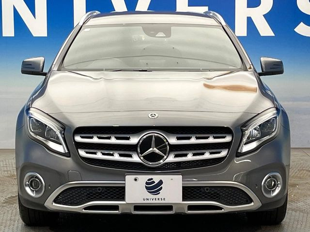 メルセデス・ベンツ GLAクラス GLA220 4マチック 4WD の中古車詳細